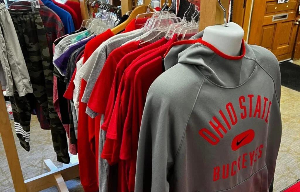 Image of 2nd hand shirts at Buckeye Bargains