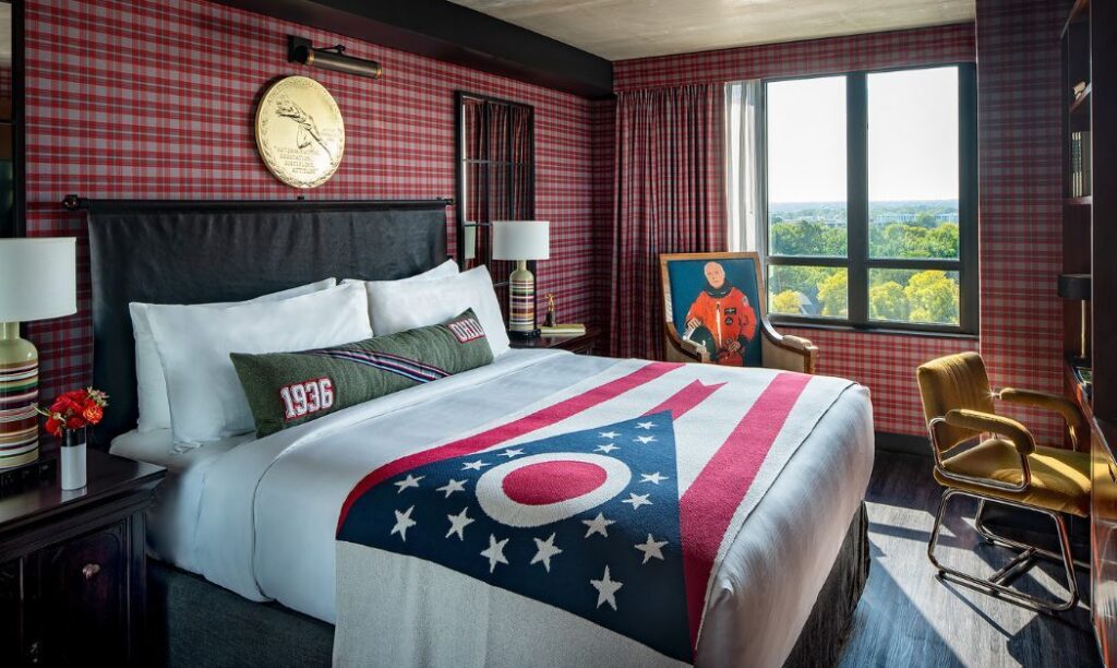Ohio-themed hotel room