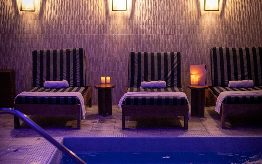 CLOSED: Enter to Win a Romantic Spa Getaway for 2 at Niagara-on-the-Lake From 124 On Queen Hotel & Spa