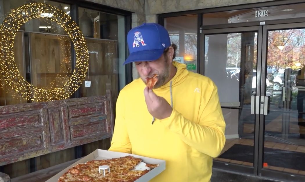 It’s Pizza Review Time: A Round Up of Dave Portnoy’s One Bite Pizza Reviews in Central Ohio