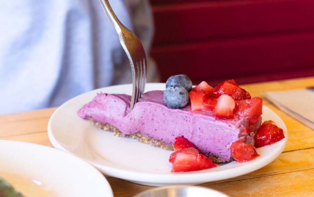 Portia’s: The Columbus Vegan Café Serving Cheesecake With No Cheese (That People Are Obsessed With)